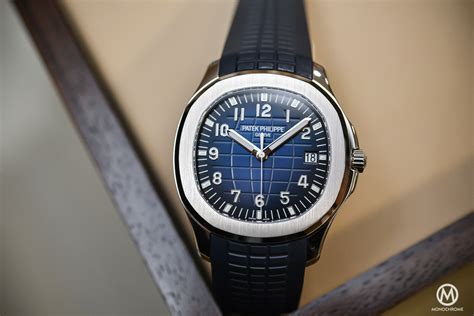 patek philippe aquanaut jumbo blue|philippe patek aquanaut price.